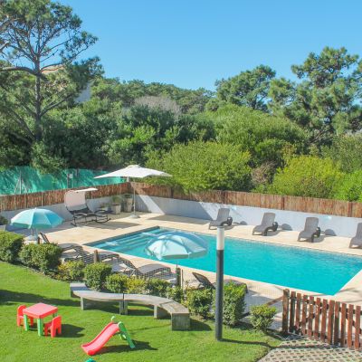 IQU APART HOTEL